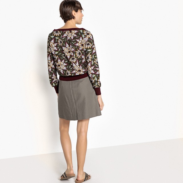 Dress printed with flowers